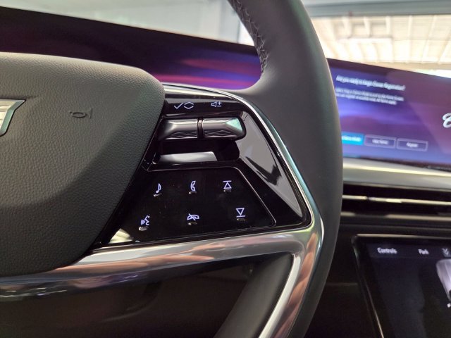 New 2026 Vibrant White Tricoat Cadillac Sport image 28