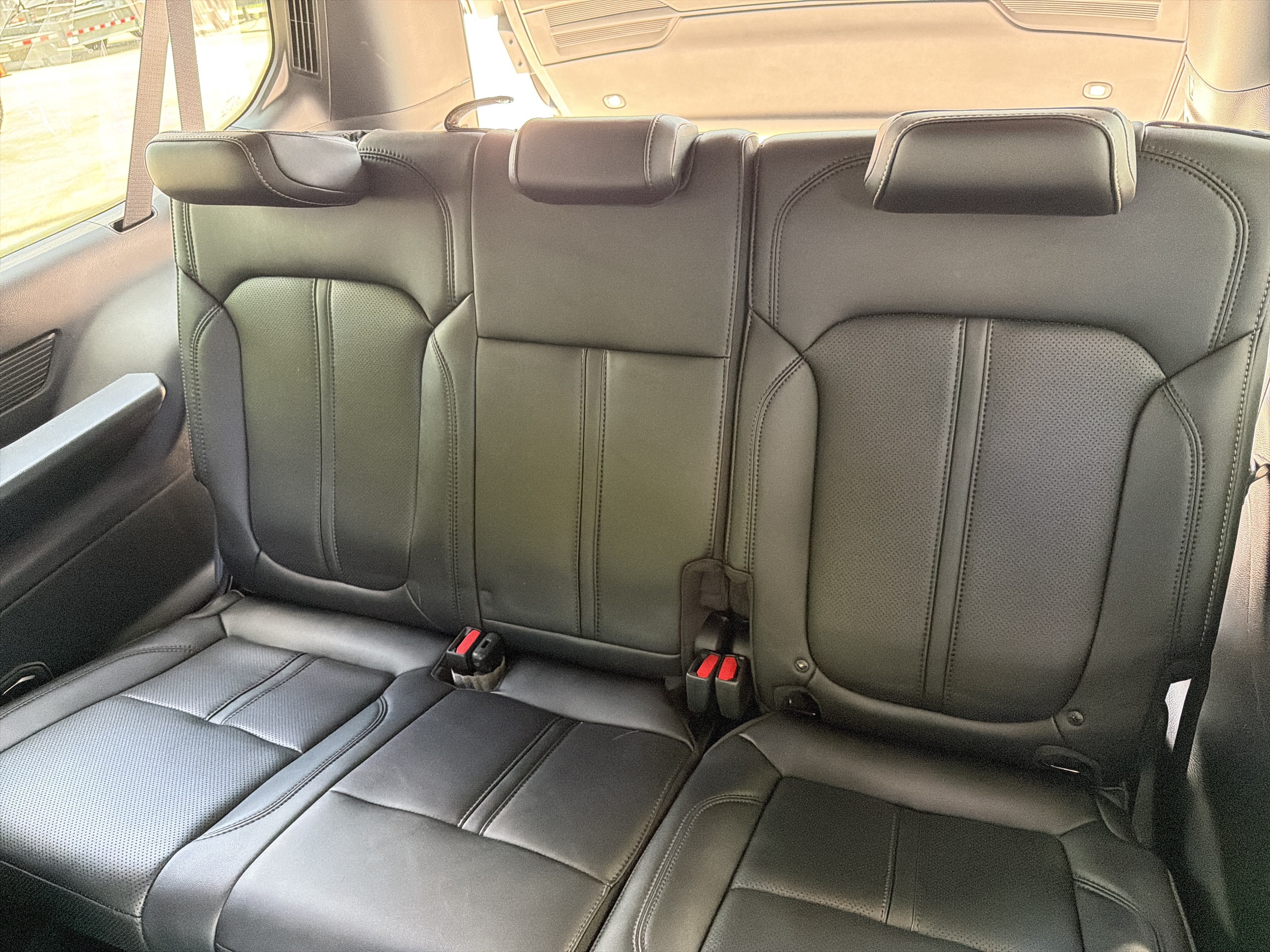 New 2026 Baltic Gray Metallic Clearcoat Jeep Limited Reserve image 23