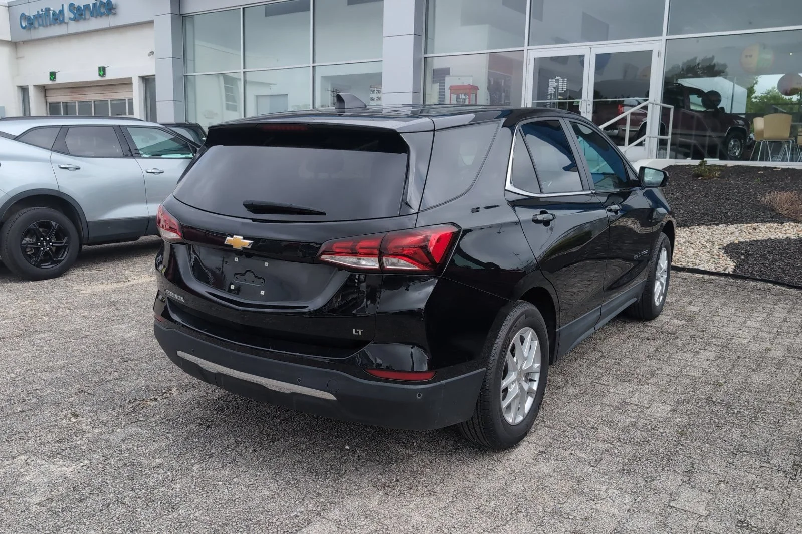 Used 2024 Mosaic Black Metallic Chevrolet LT image 5
