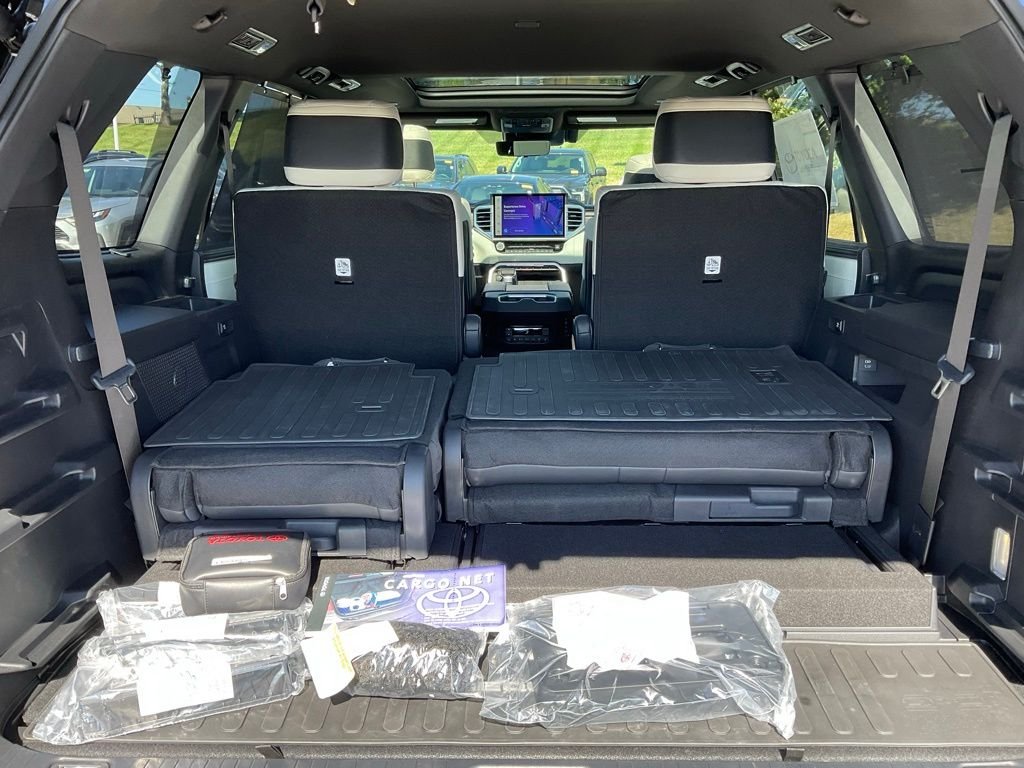 2025 Toyota Sequoia Capstone - Photo 20