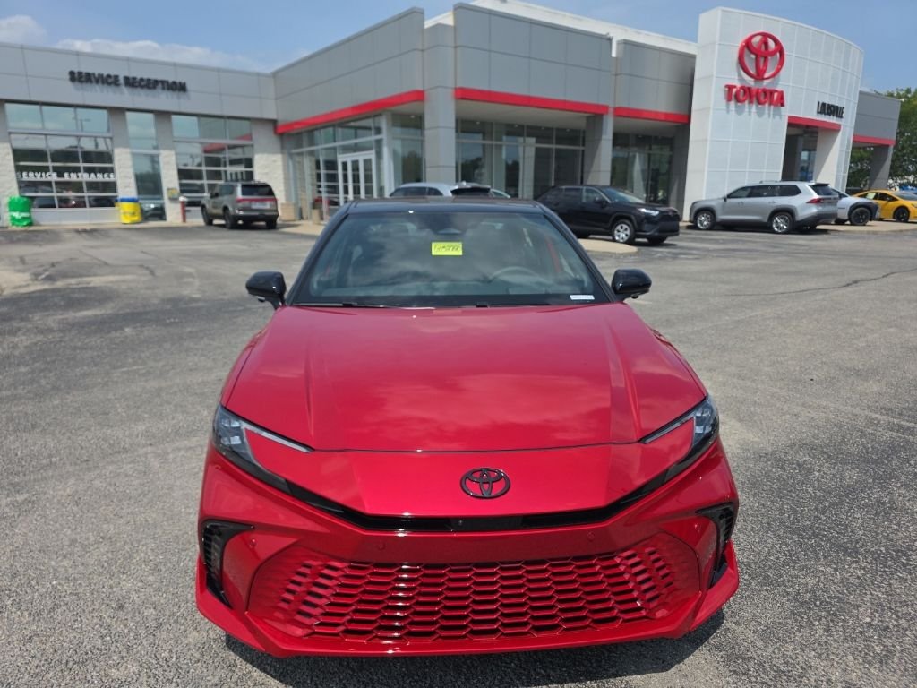 New 2026 Supersonic Red with Midnight Black Metallic roof Toyota XSE image 3