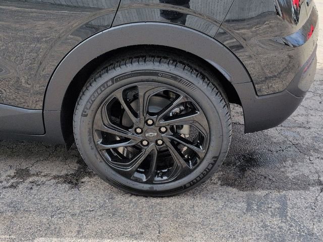 2027 Chevrolet Bolt RS - Photo 32