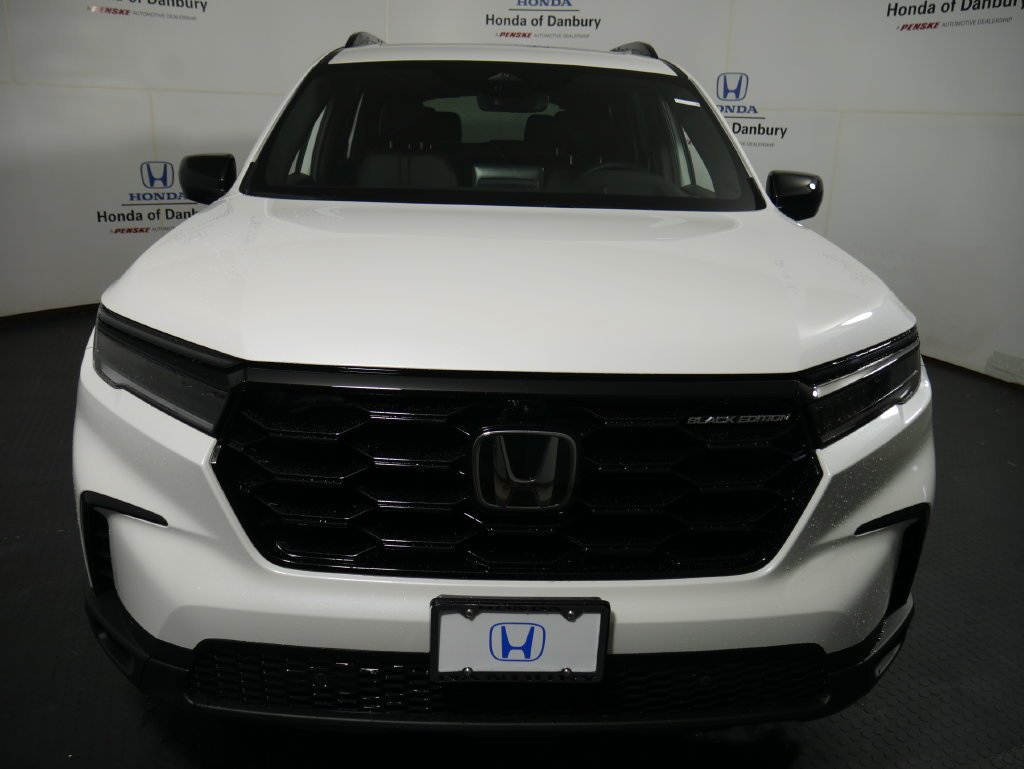 New 2026 Platinum White Pearl Honda Black Edition image 2