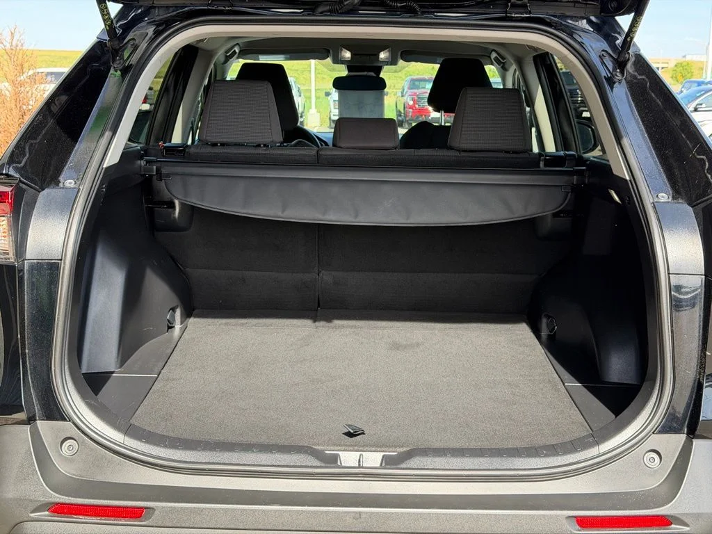 Used 2022 Black Toyota LE image 9