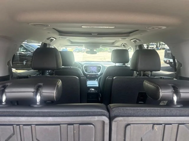 Used 2023 Blue GMC SLT image 25