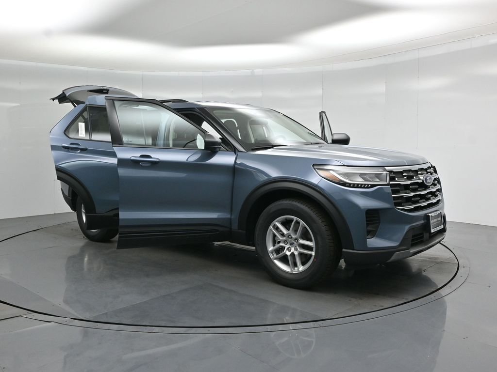 New 2026 Vapor Blue Metallic Ford Active image 30