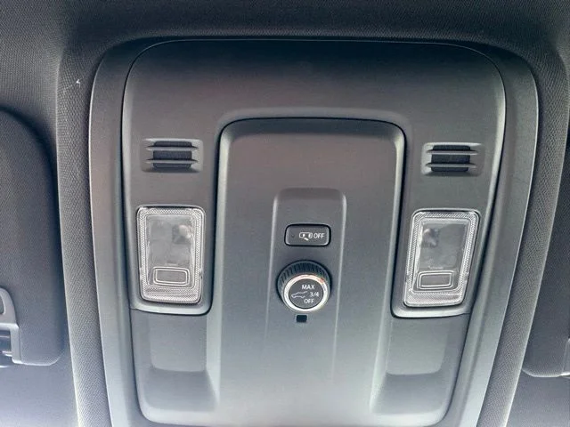 2025 Chevrolet Tahoe Z71 - Photo 35