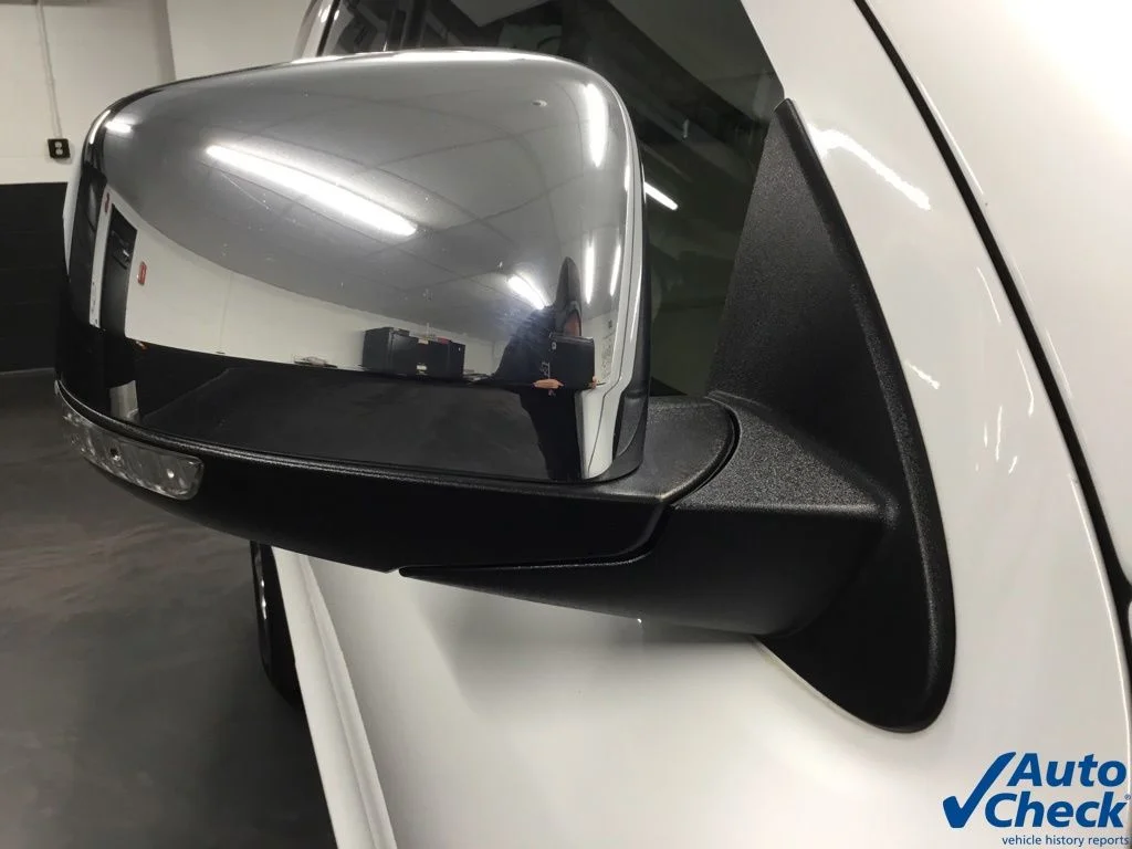 Used 2018 White Dodge Citadel image 17