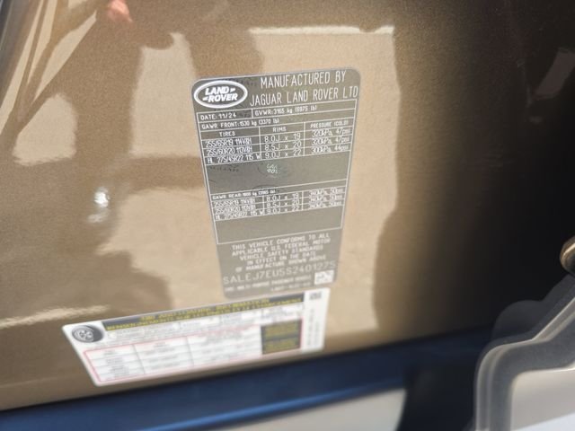 Certified Used 2025 Gondwana Stone Metallic Land Rover S image 36