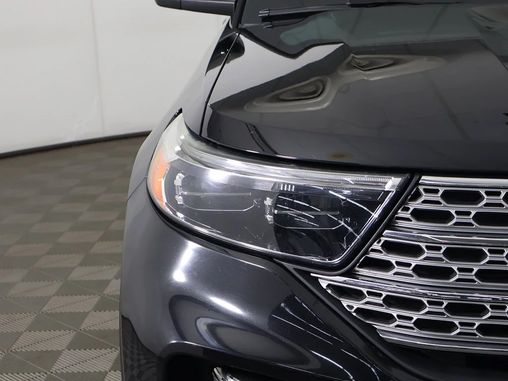 Used 2022 Black Ford Limited image 17