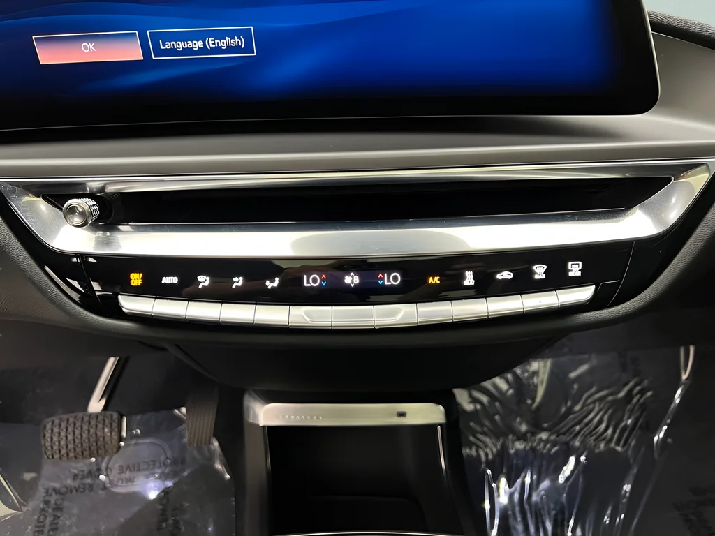 Used 2024 Silver Metallic Cadillac Tech image 17