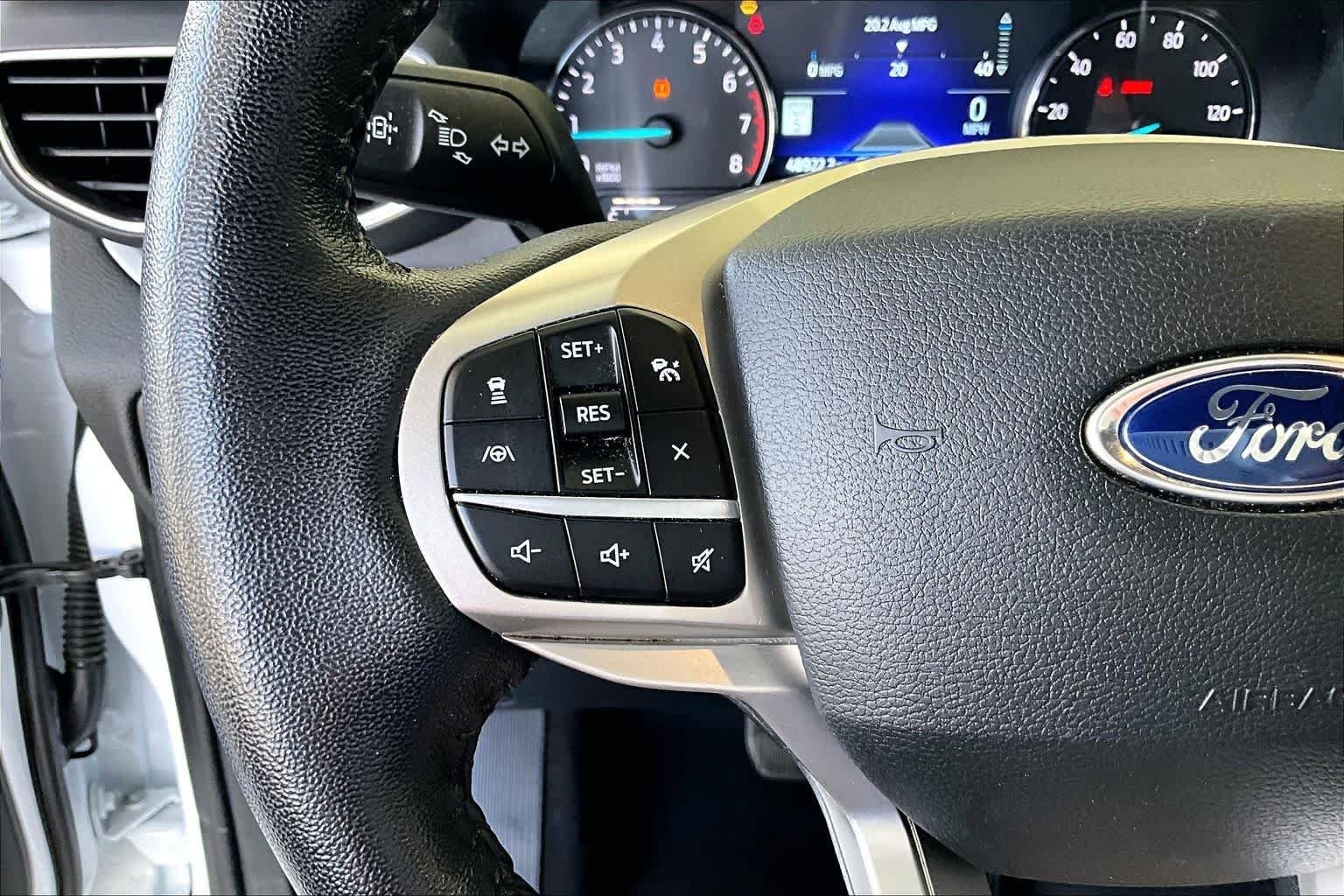 Used 2021 Oxford White Ford XLT image 23