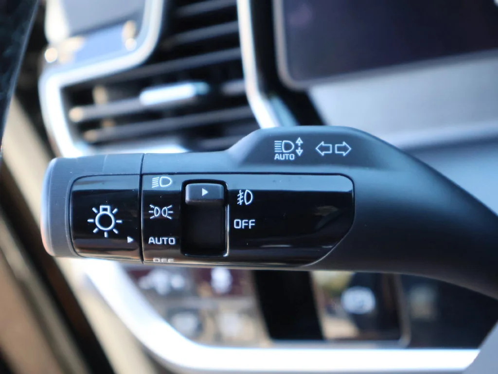 Used 2025 Black Kia SX-Prestige image 59