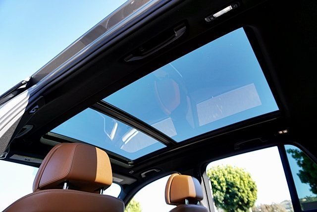 Used 2026 Gray BMW sDrive40i image 17