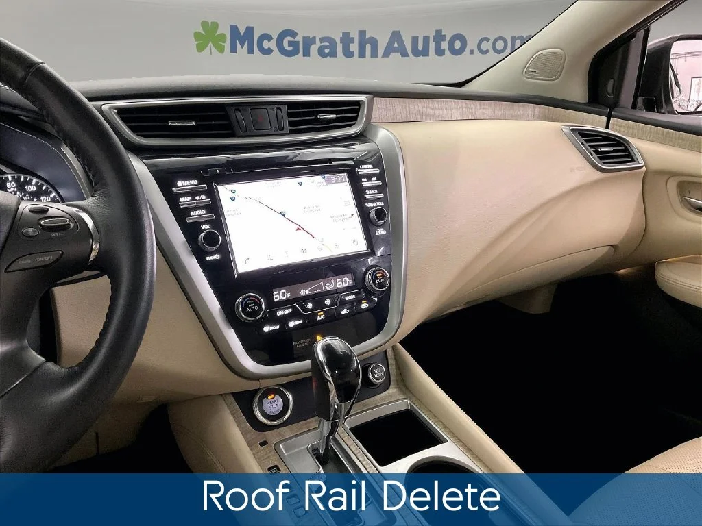 Used 2022 Gray Nissan SL image 10