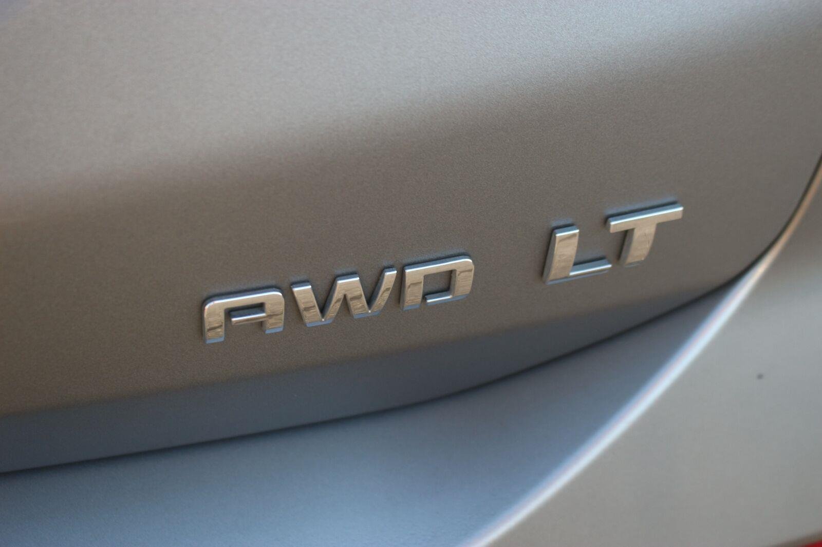 Used 2024 Sterling Gray Metallic Chevrolet LT image 10