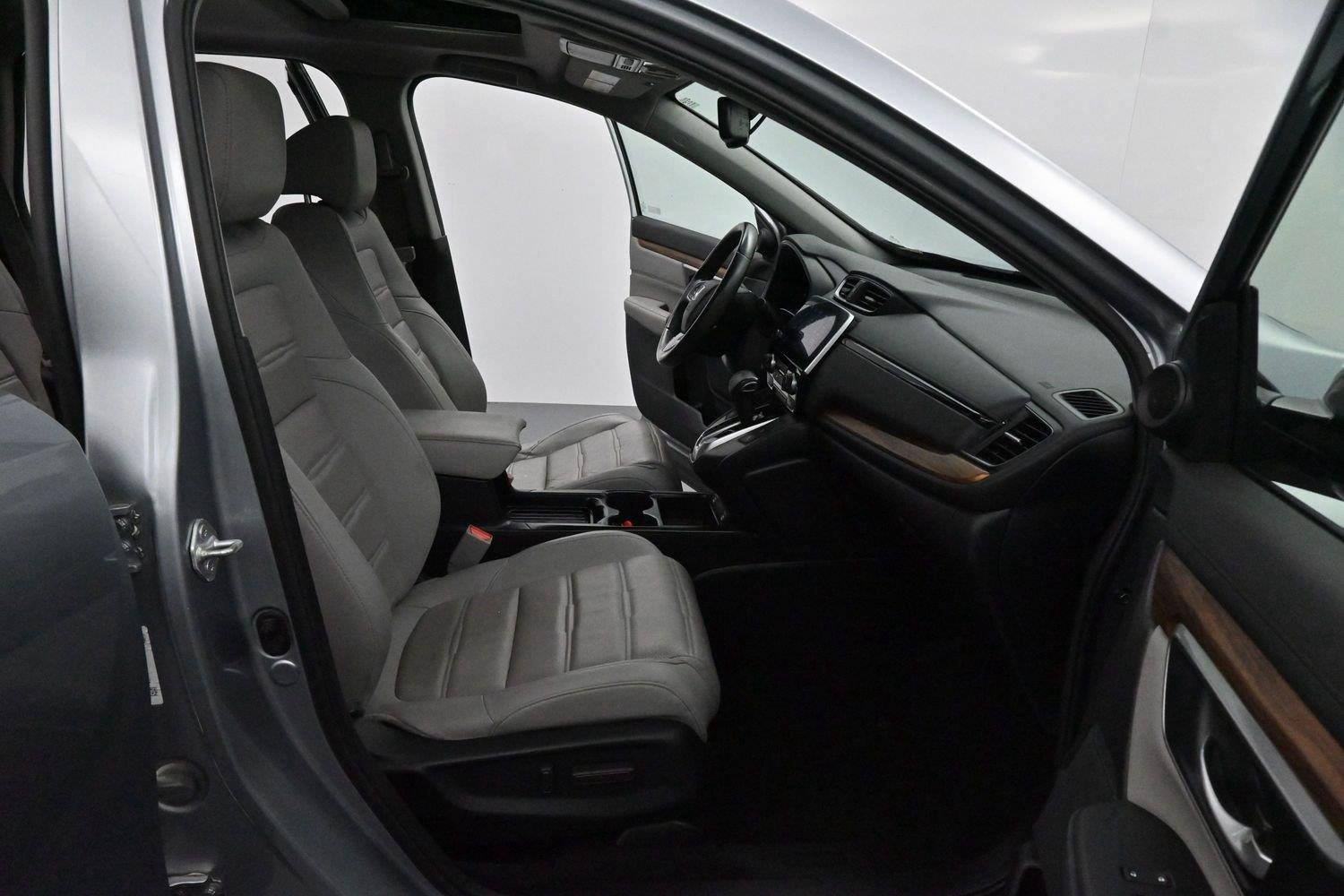 Used 2022 Lunar Silver Metallic Honda EX-L image 32