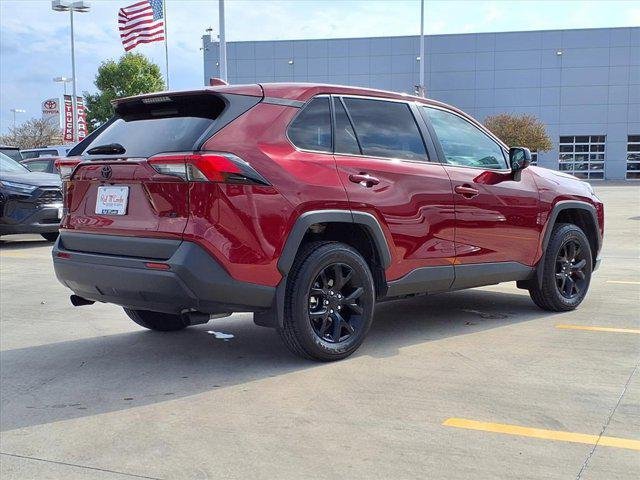 Certified Used 2025 RUBY FLARE PEARL* Toyota  image 5