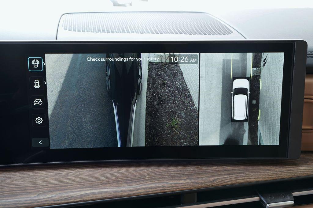 New 2026 Phantom Black Hyundai Limited image 23