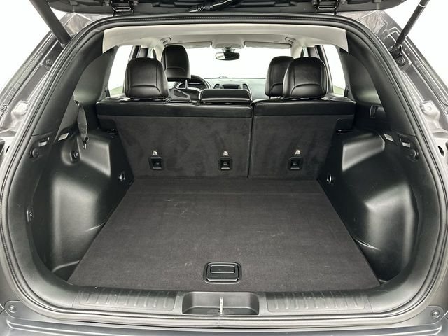 Used 2019 Gray Jeep Latitude Plus image 25