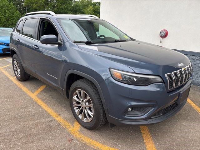 2019 Jeep Cherokee Latitude Plus 4X4's photo