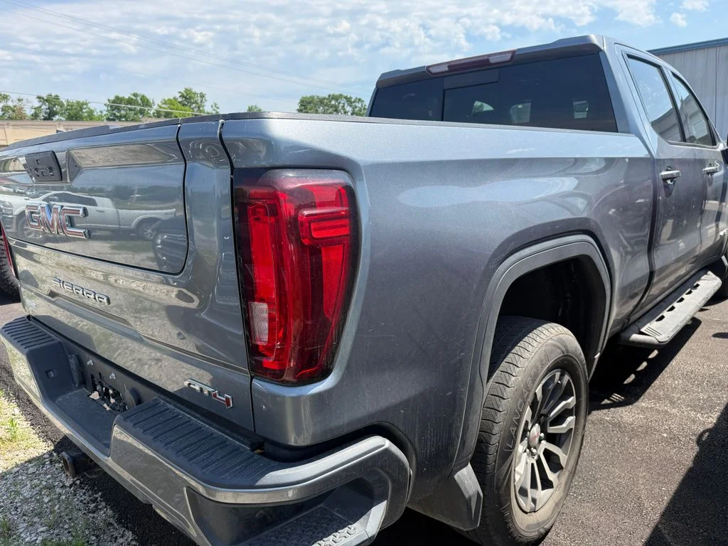 Used 2019  GMC AT4 image 9