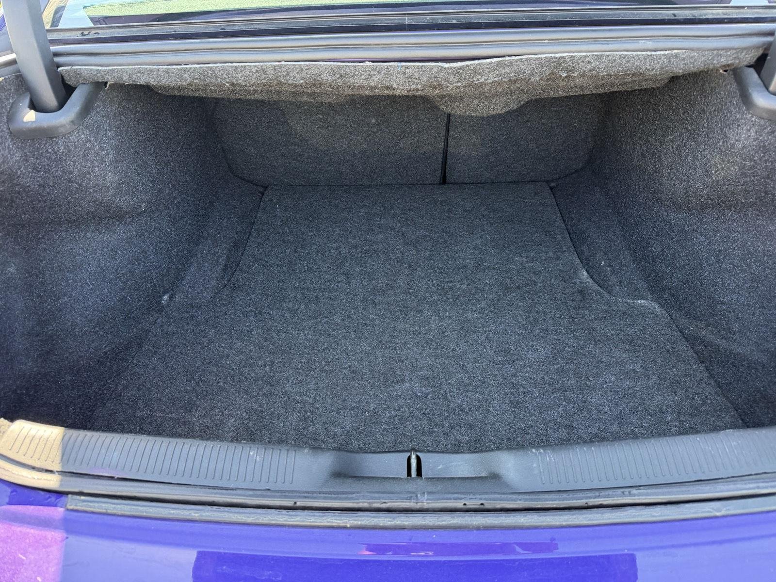 Used 2019 Plum Crazy Pearlcoat Dodge Scat Pack image 8