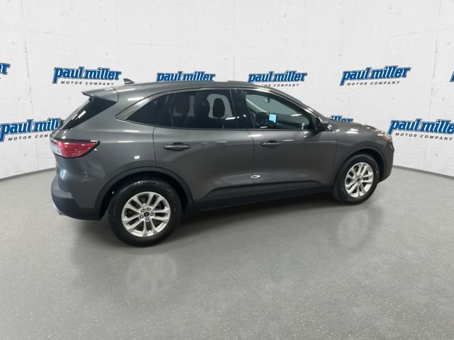 Used 2021 Gray Ford SE image 12