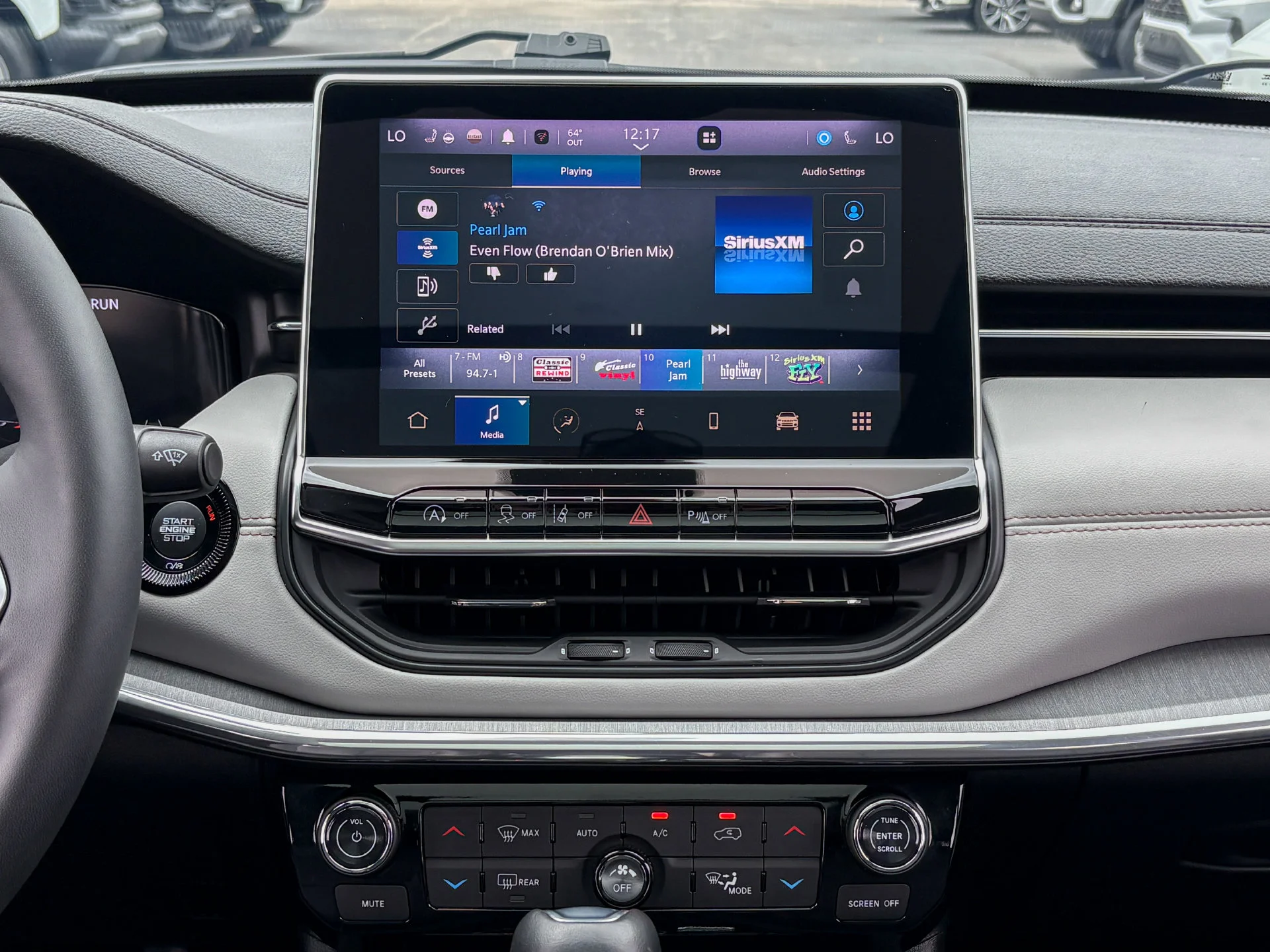 Used 2023 Gray Jeep Limited image 19