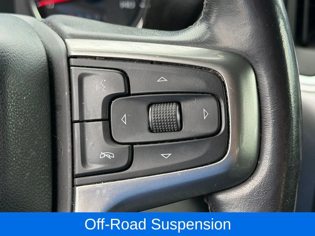 Used 2021 Silver Chevrolet LT image 36