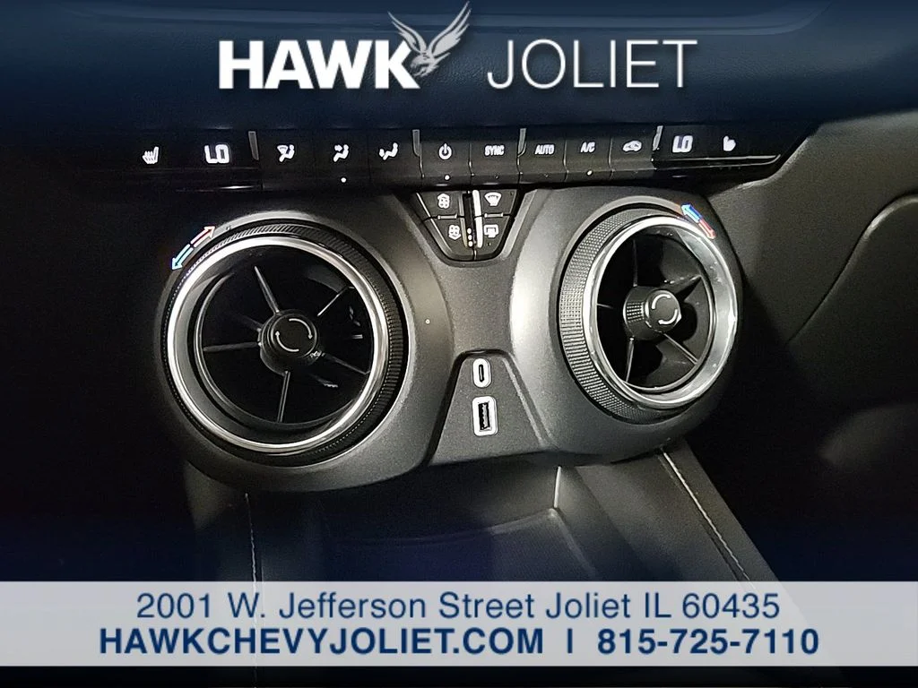 Used 2023 Gray Chevrolet LT image 18