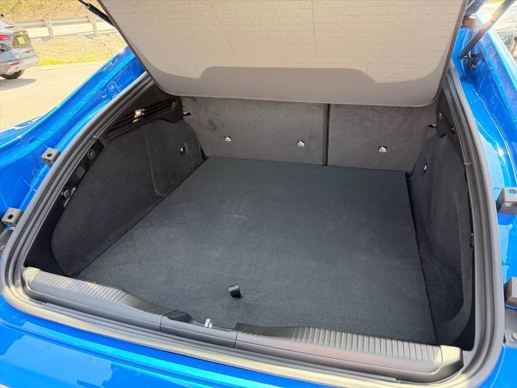 Used 2026 Blue Dodge R/T Scat Pack image 33