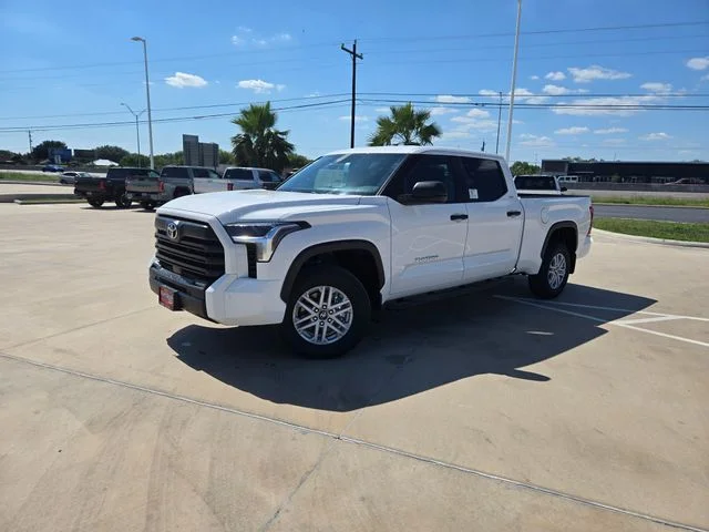 New 2026 Ice Cap Toyota SR5 image 3