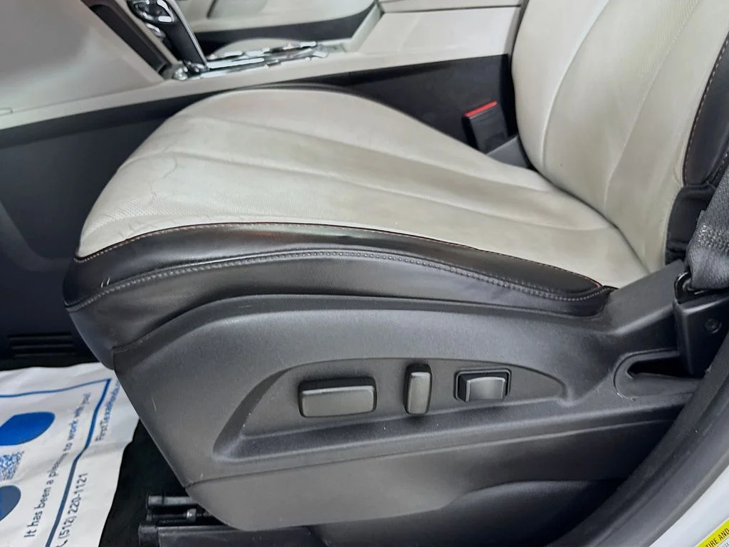 Used 2013 Quicksilver Metallic GMC SLT-1 image 23