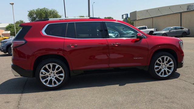 2026 GMC Acadia Denali - Photo 11