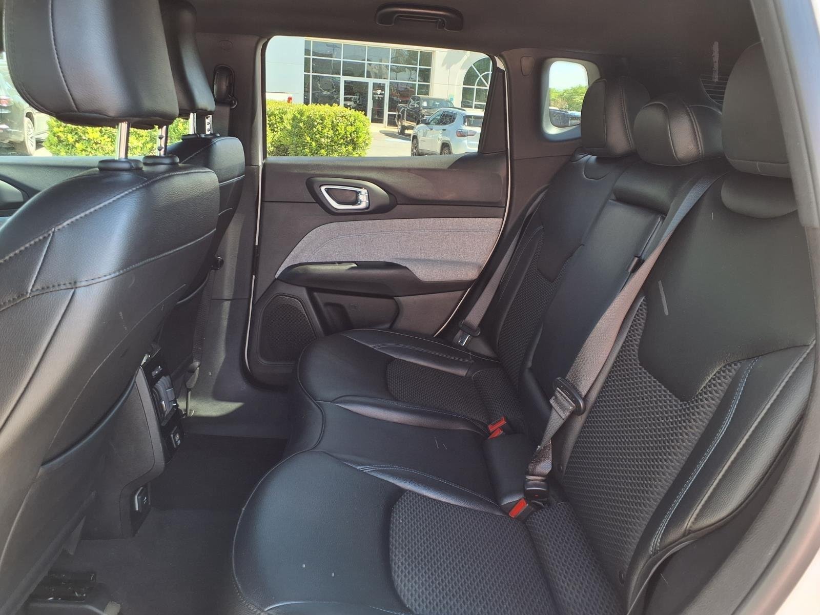 Used 2024 Bright White Clearcoat Jeep Latitude image 20