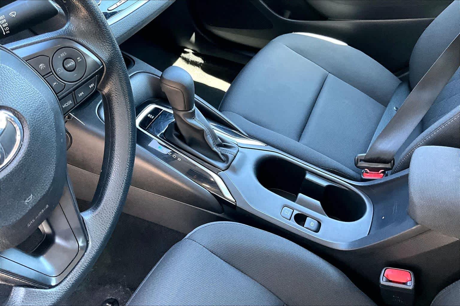 Used 2025 Celestite Toyota LE image 17