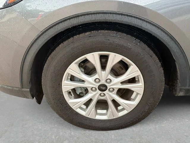 Used 2023 Gray Ford Active image 11