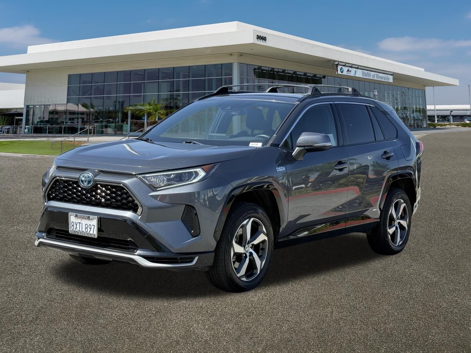 Used 2021 Gray Toyota SE image 4