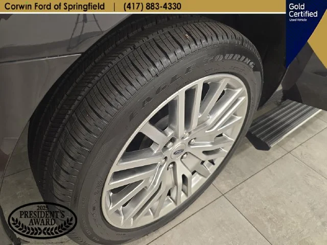 Used 2024 Gray Metallic Ford Limited image 45