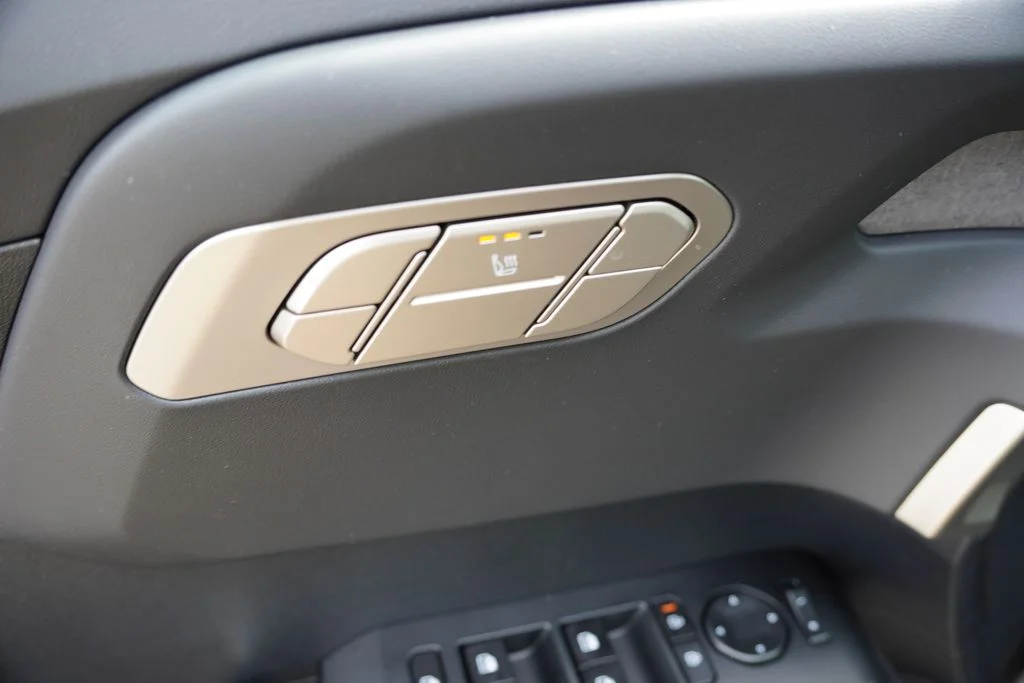 New 2027 Panthera Metal Kia S image 15