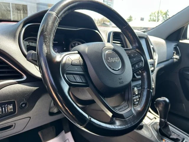 Used 2020 Beige Jeep Trailhawk image 36