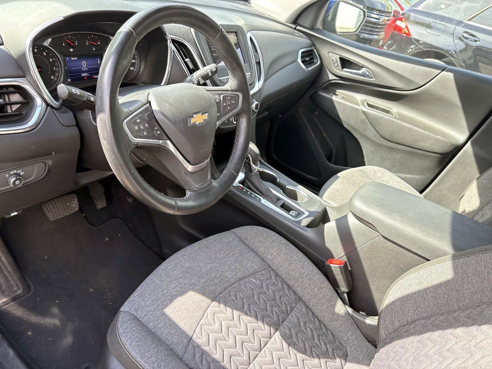 2023 Chevrolet Equinox LT - Photo 17