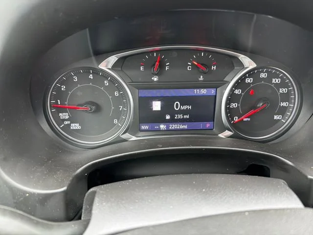 Used 2022 Quicksilver Metallic GMC AT4 image 22