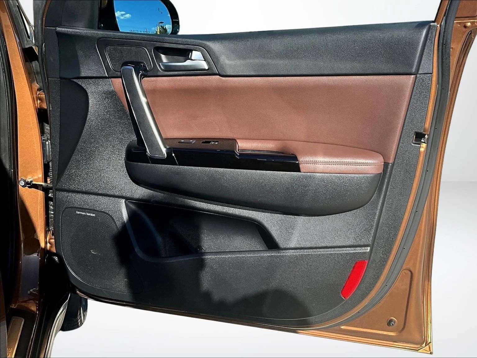 Used 2017 Brown Kia SX image 24
