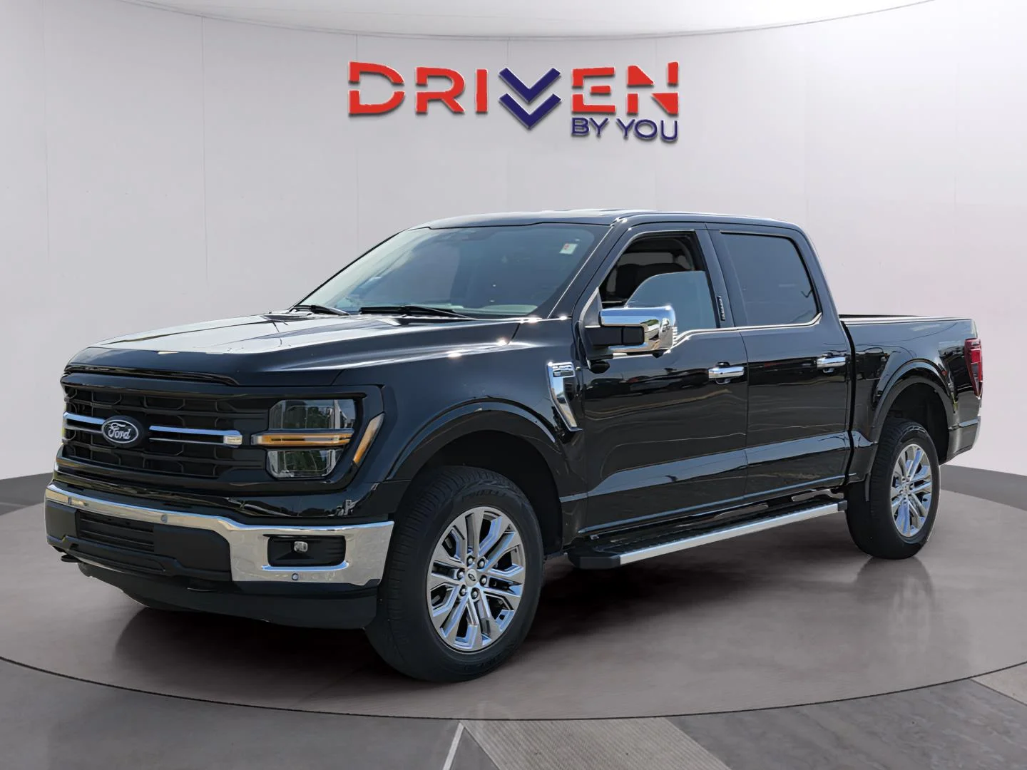 Used 2024 Agate Black Ford XLT image 1