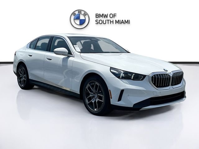 2026 BMW 5 Series 530i