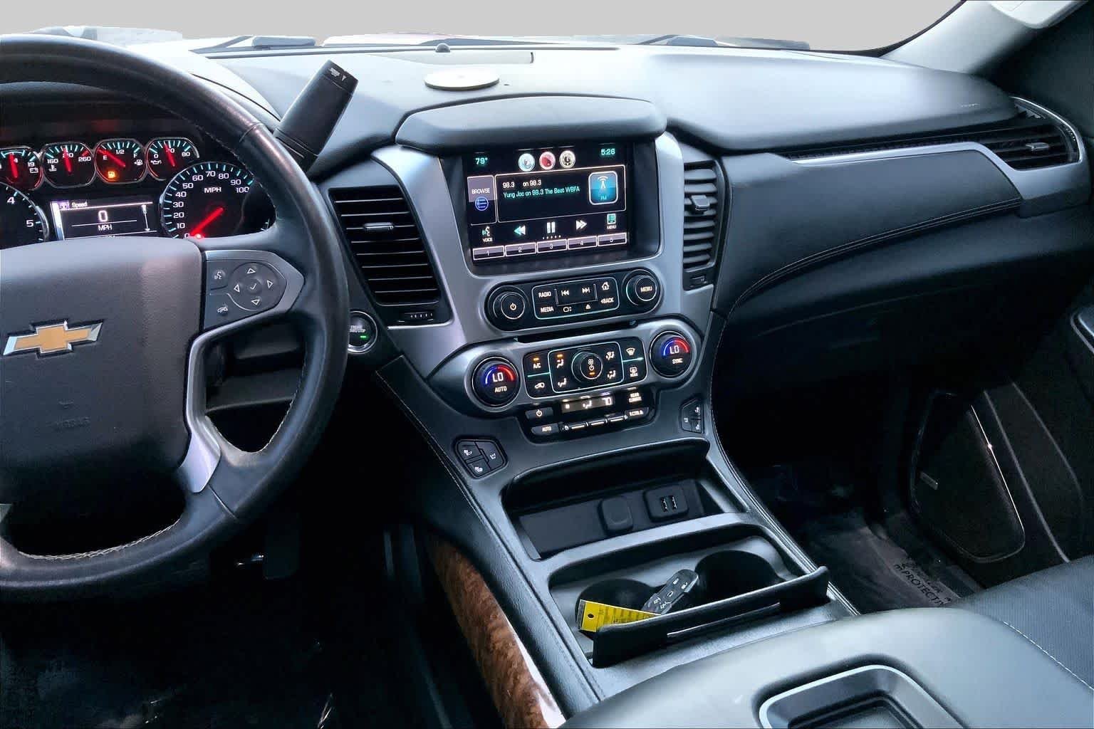 Used 2015 White Diamond Tricoat Chevrolet LTZ image 7