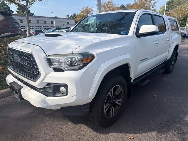 Used 2018 Super White Toyota TRD Sport image 5