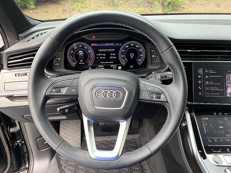 Used 2026 Black Metallic Audi Premium Plus image 13